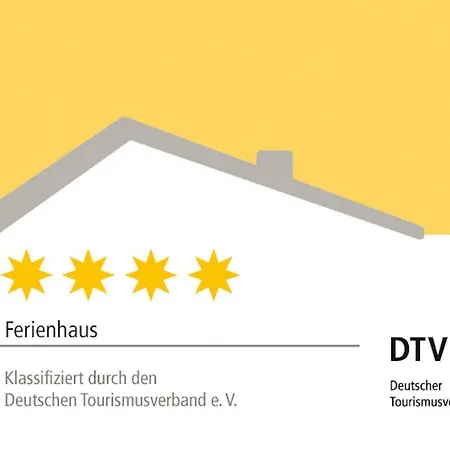 Gaesthuus - Urlaub Aan De Ostsee בית נופש